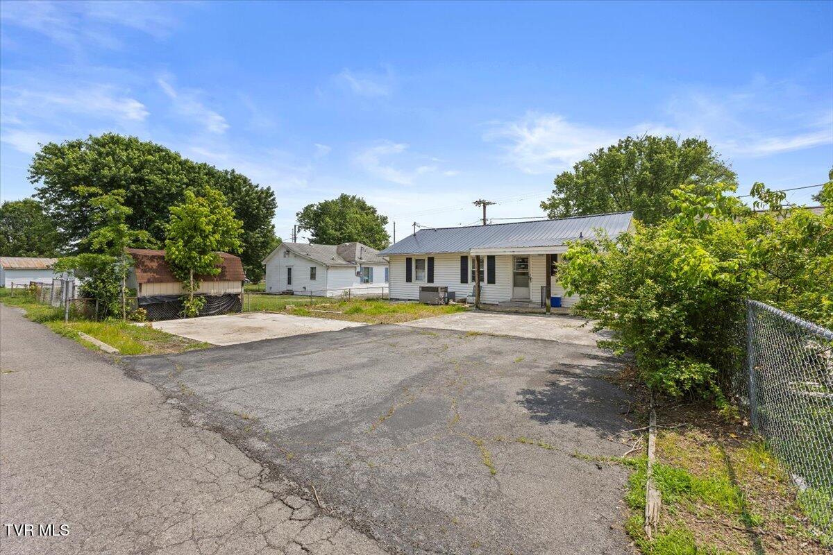 204 Millpond Street, Kingsport, Tennessee image 5