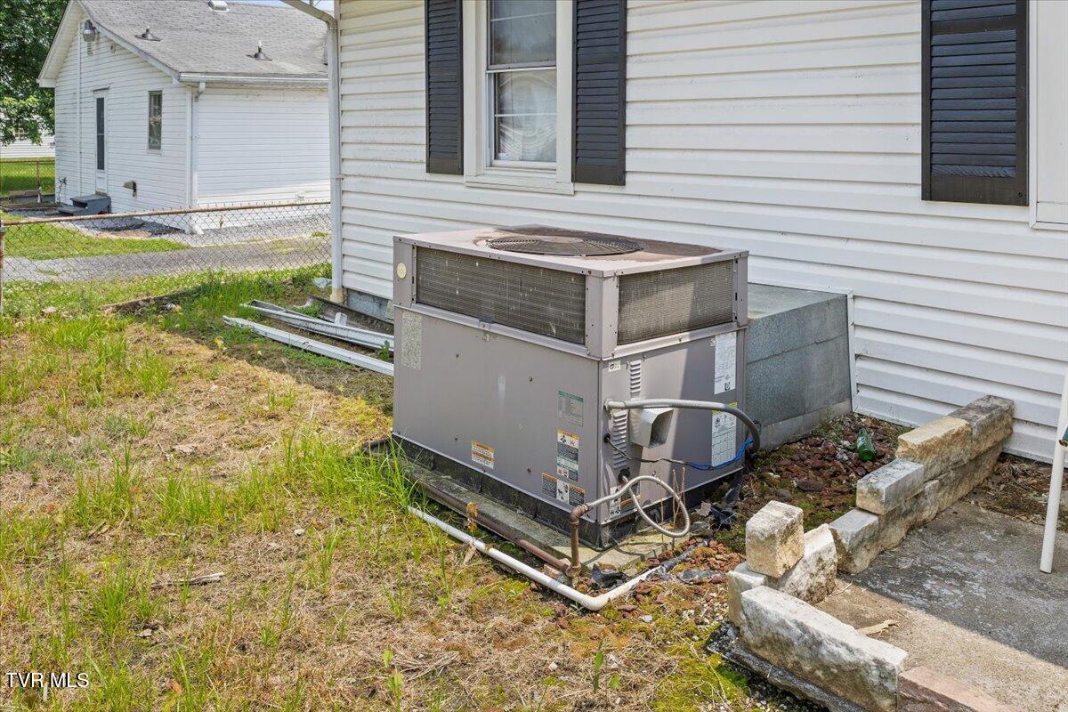 204 Millpond Street, Kingsport, Tennessee image 8