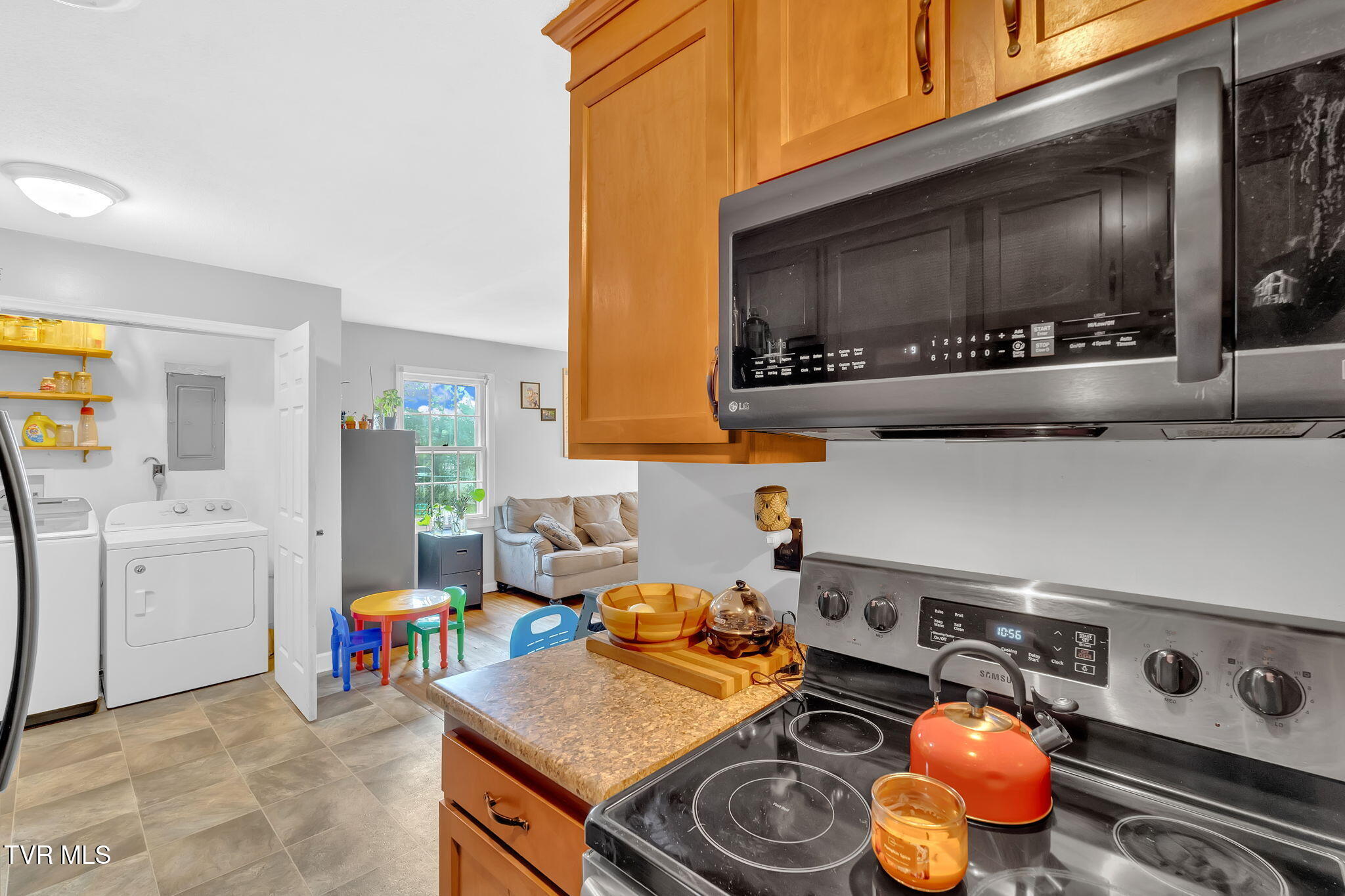 324 Reservoir Street, Bristol, Virginia image 7