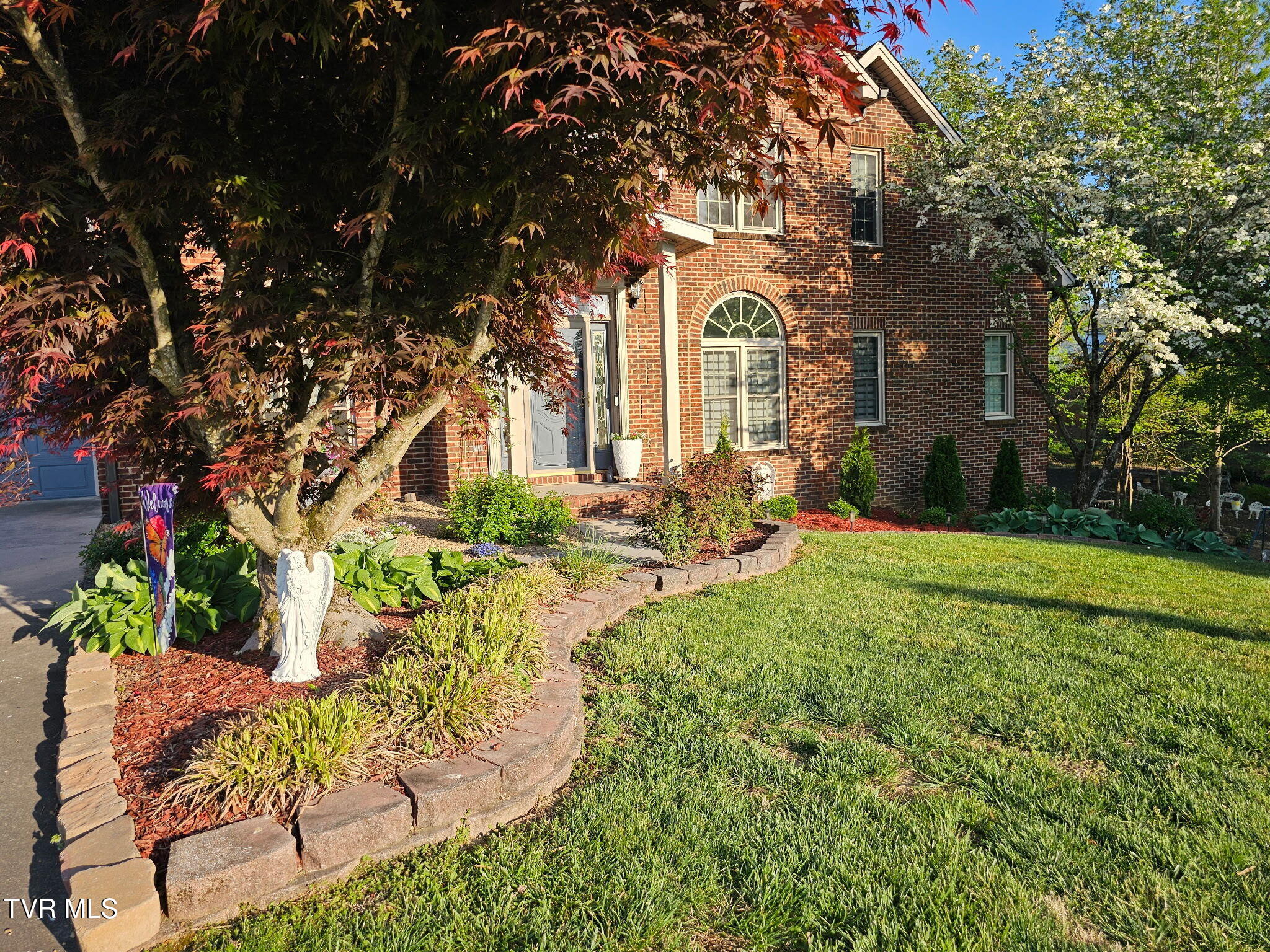 2605 Halifax Drive
