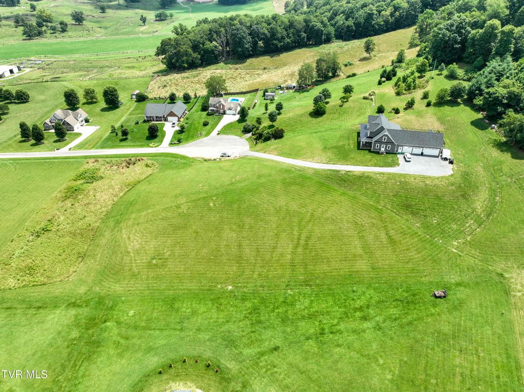 Photo of Tbd Snaffle Bit, Bristol, VA 24202 (MLS # 9990759)