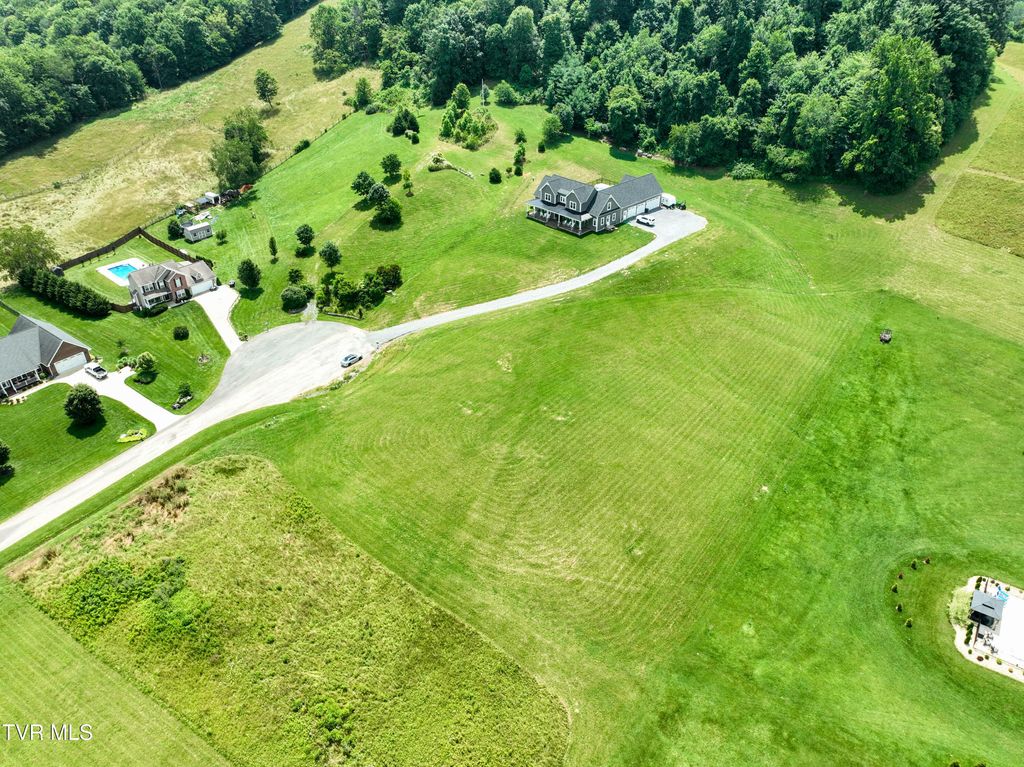 Photo of Tbd Snaffle Bit, Bristol, VA 24202 (MLS # 9990759)