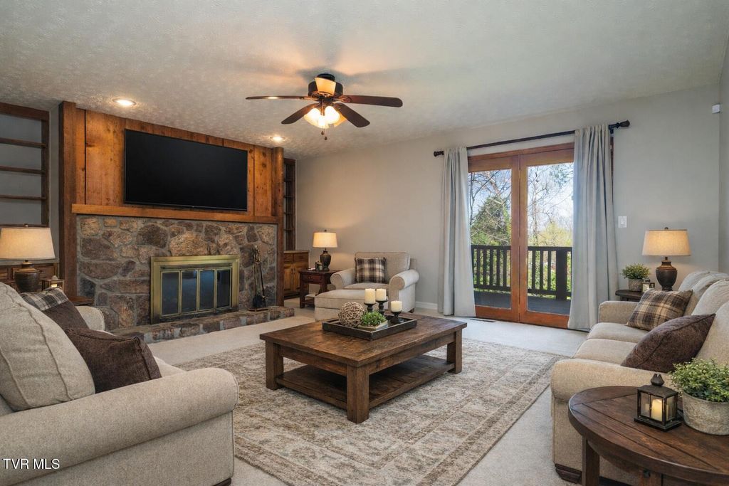 Photo of 4312 Orebank Road, Kingsport, TN 37664 (MLS # 9993650)