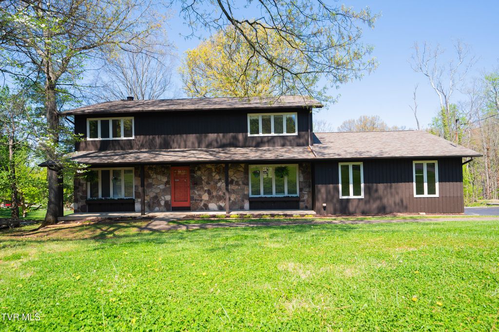 Photo of 4312 Orebank Road, Kingsport, TN 37664 (MLS # 9993650)