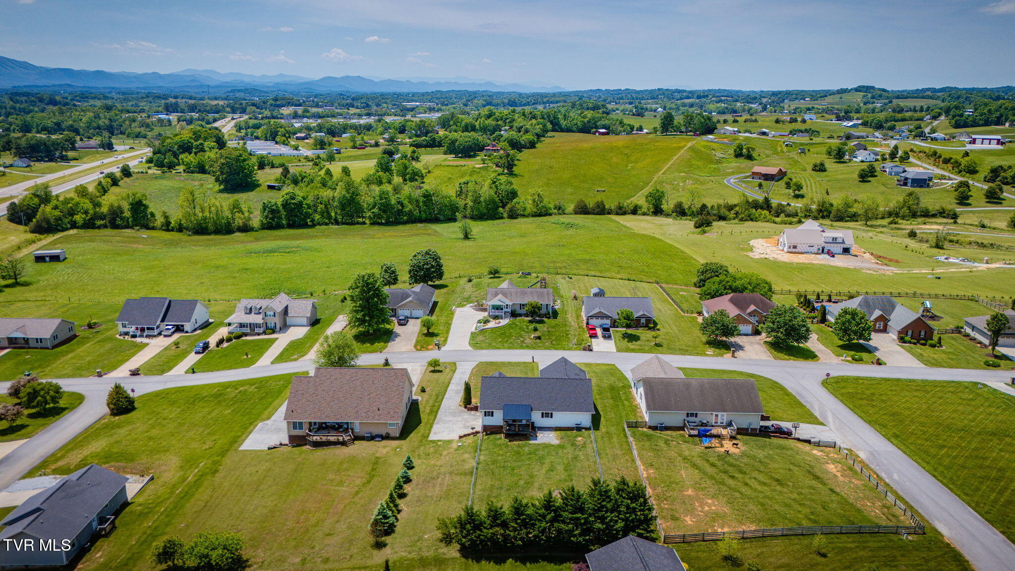 140 Willow Ridge Drive