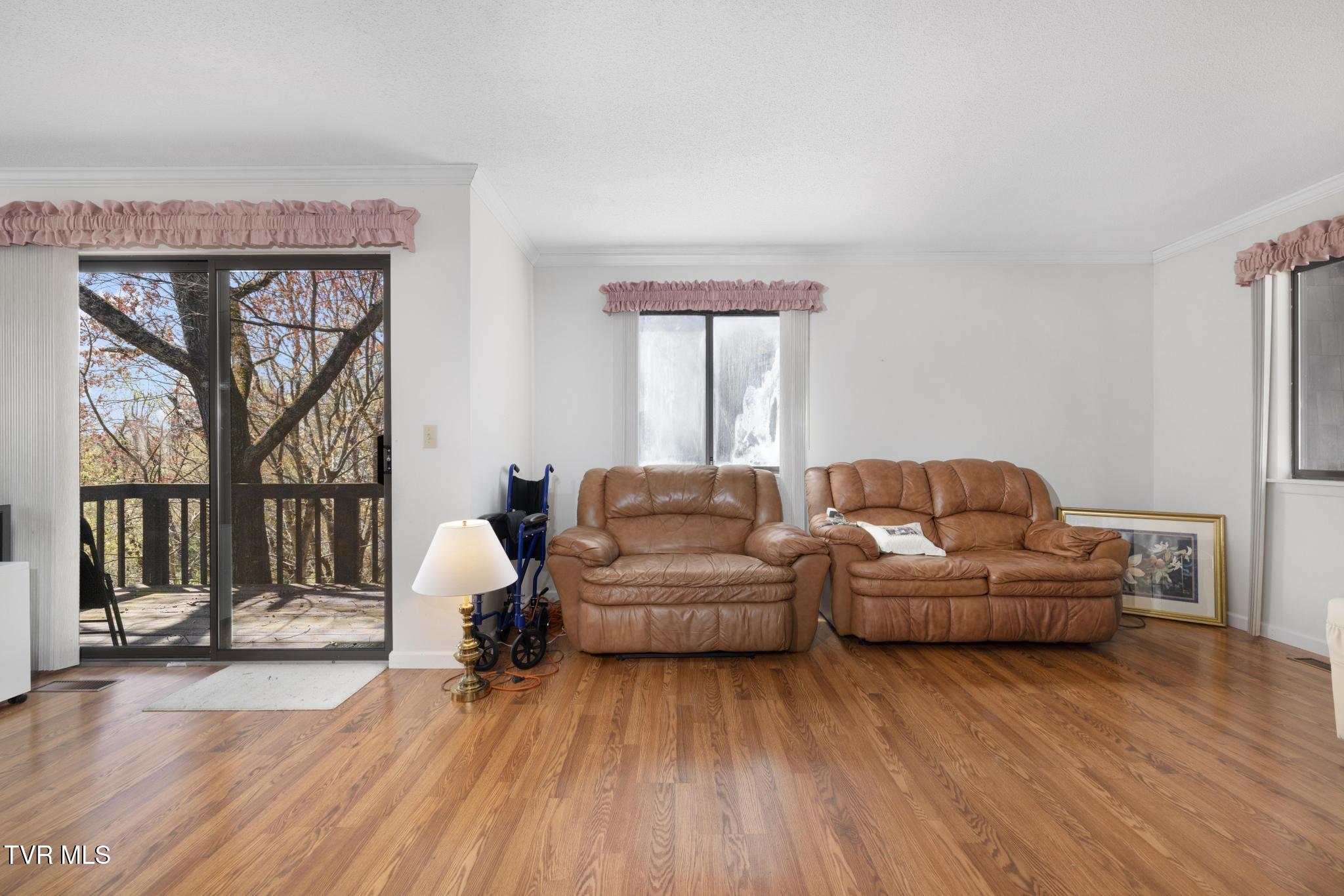 322 Summer Place #322, Johnson City, Tennessee image 8