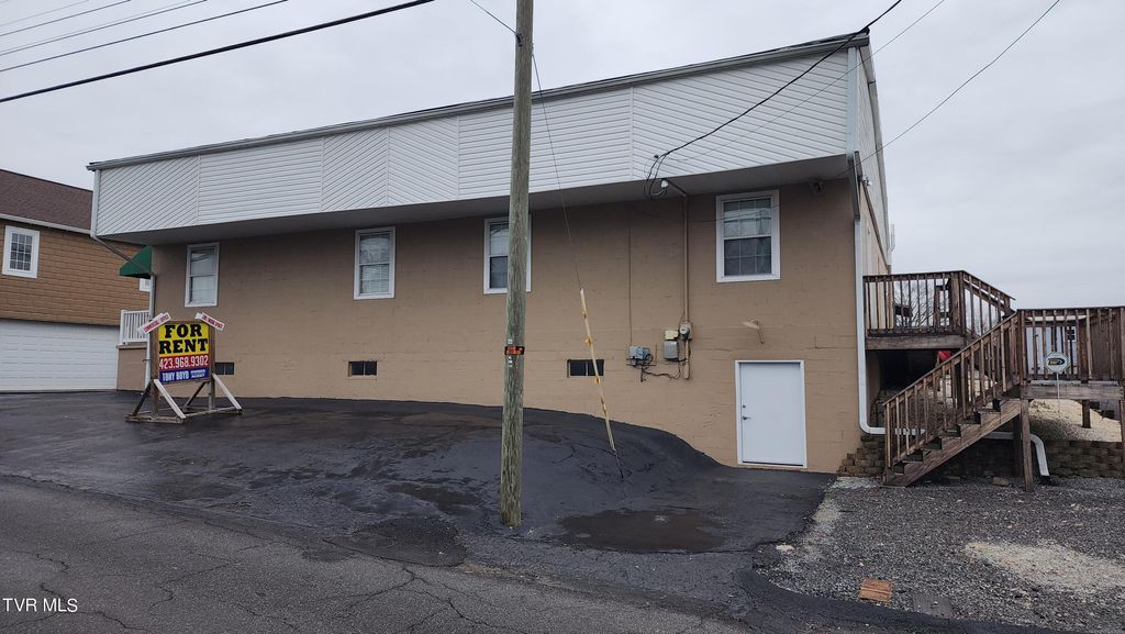 Photo of 1605 Southside Avenue, Bristol, TN 37620 (MLS # 9965094)