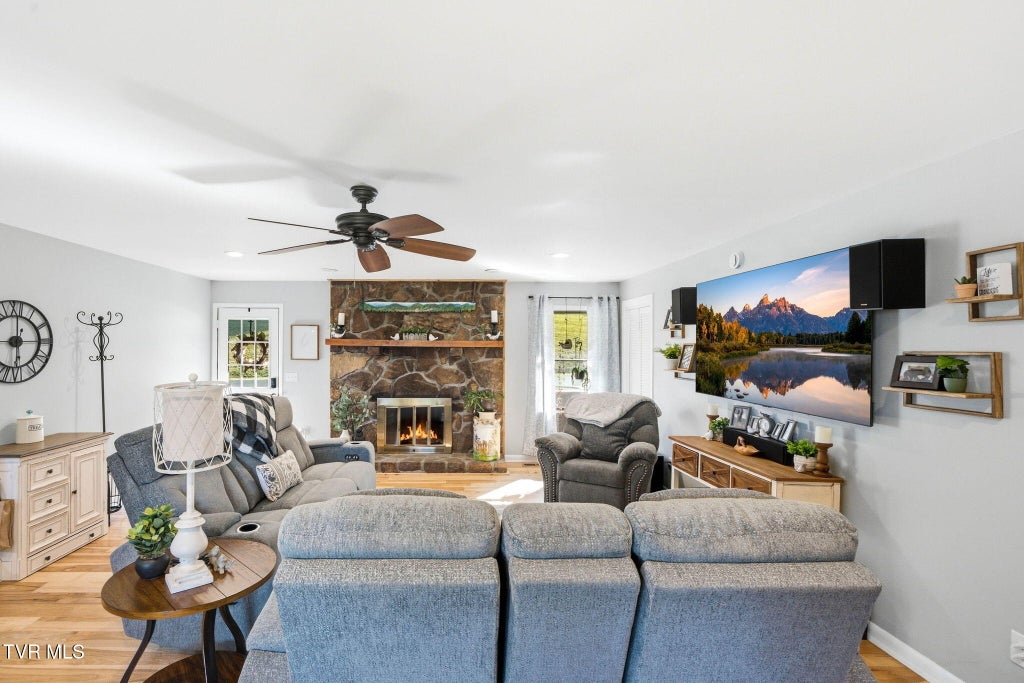Photo of 315 Cedar Creek Road, Gray, TN 37615 (MLS # 10001485)