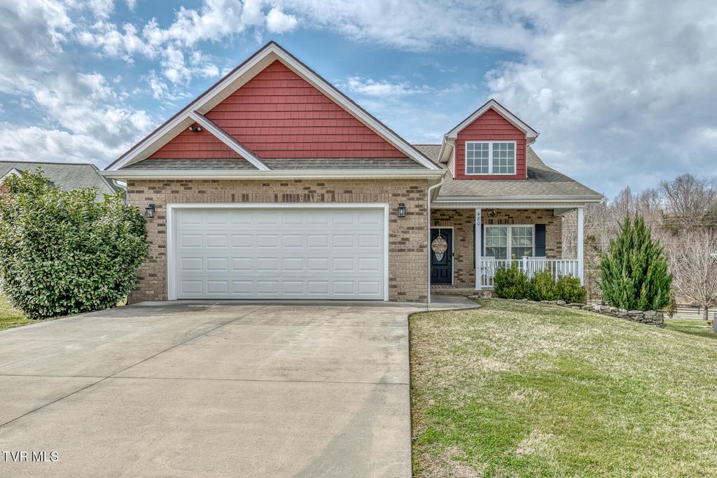 Photo of 480 Manchester Place, Bristol, TN 37620 (MLS # 9991880)