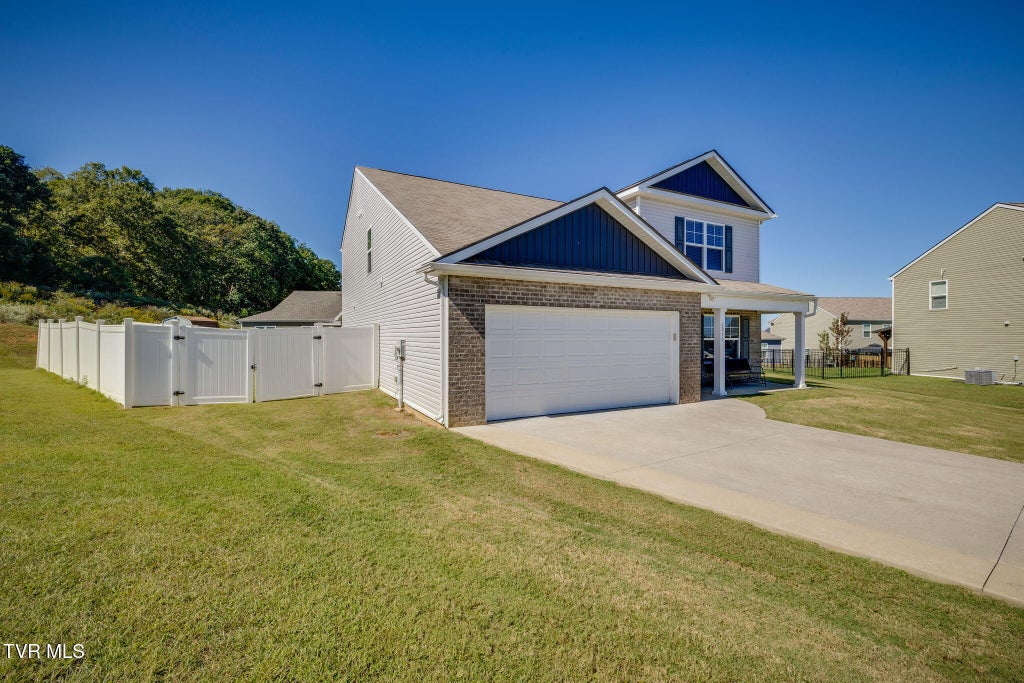 Photo of 2950 Southbridge Road, Kingsport, TN 37664 (MLS # 10002038)