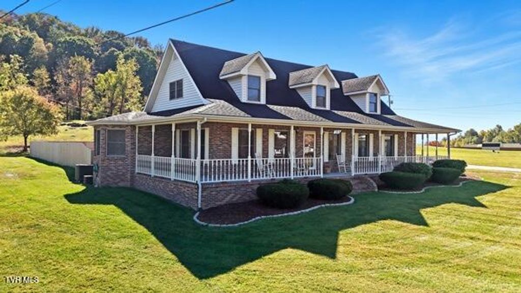 Photo of 373 Old Watauga Rd Rd, Watauga, TN 37694 (MLS # 9987419)