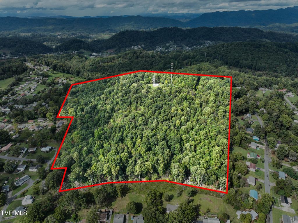 Photo of Tbd Mullins St Off, Kingsport, TN 37665 (MLS # 9992280)