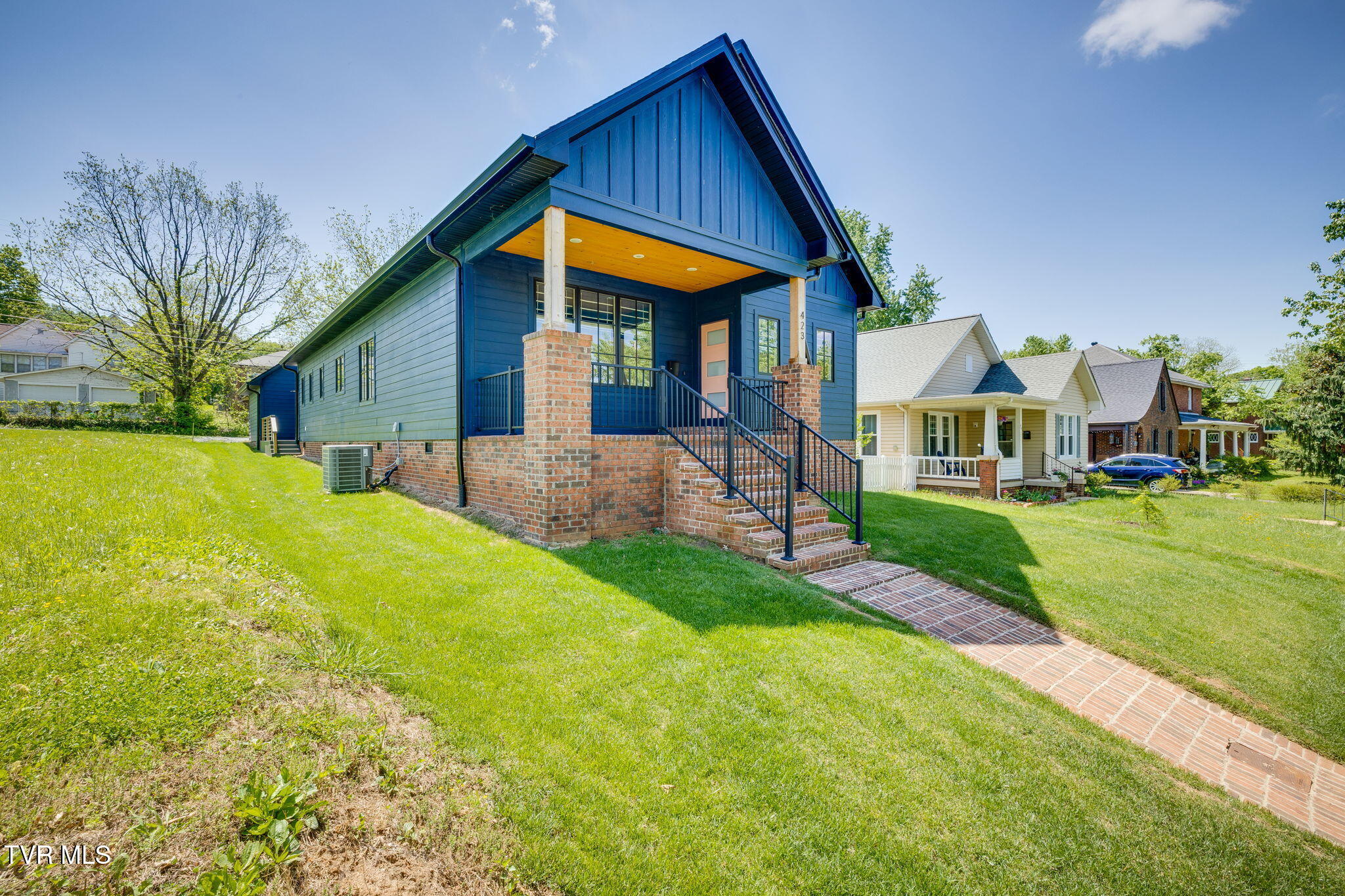 423 Maple Street, Johnson City, Tennessee image 3