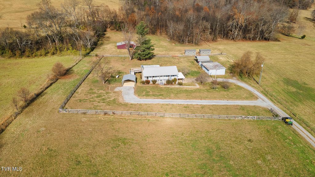 Photo of 4120 Allens Bridge Road, Greeneville, TN 37743 (MLS # 9989013)