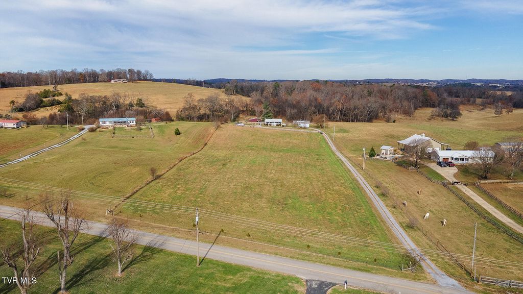 Photo of 4120 Allens Bridge Road, Greeneville, TN 37743 (MLS # 9989013)