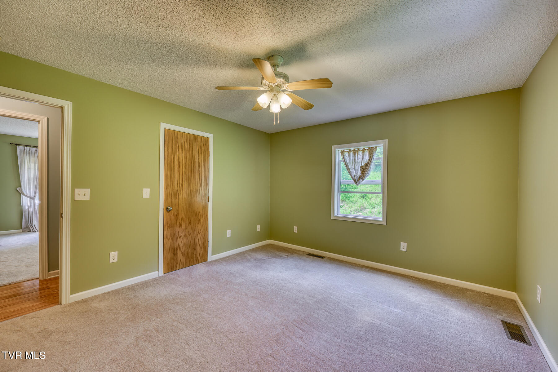 7519 Wolf Run Road, Bristol, Virginia image 32