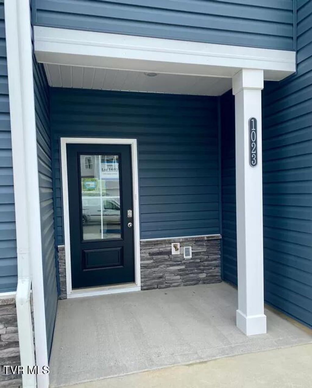 Photo of 1025 Saylors Place, Jonesborough, TN 37659 (MLS # 9985706)