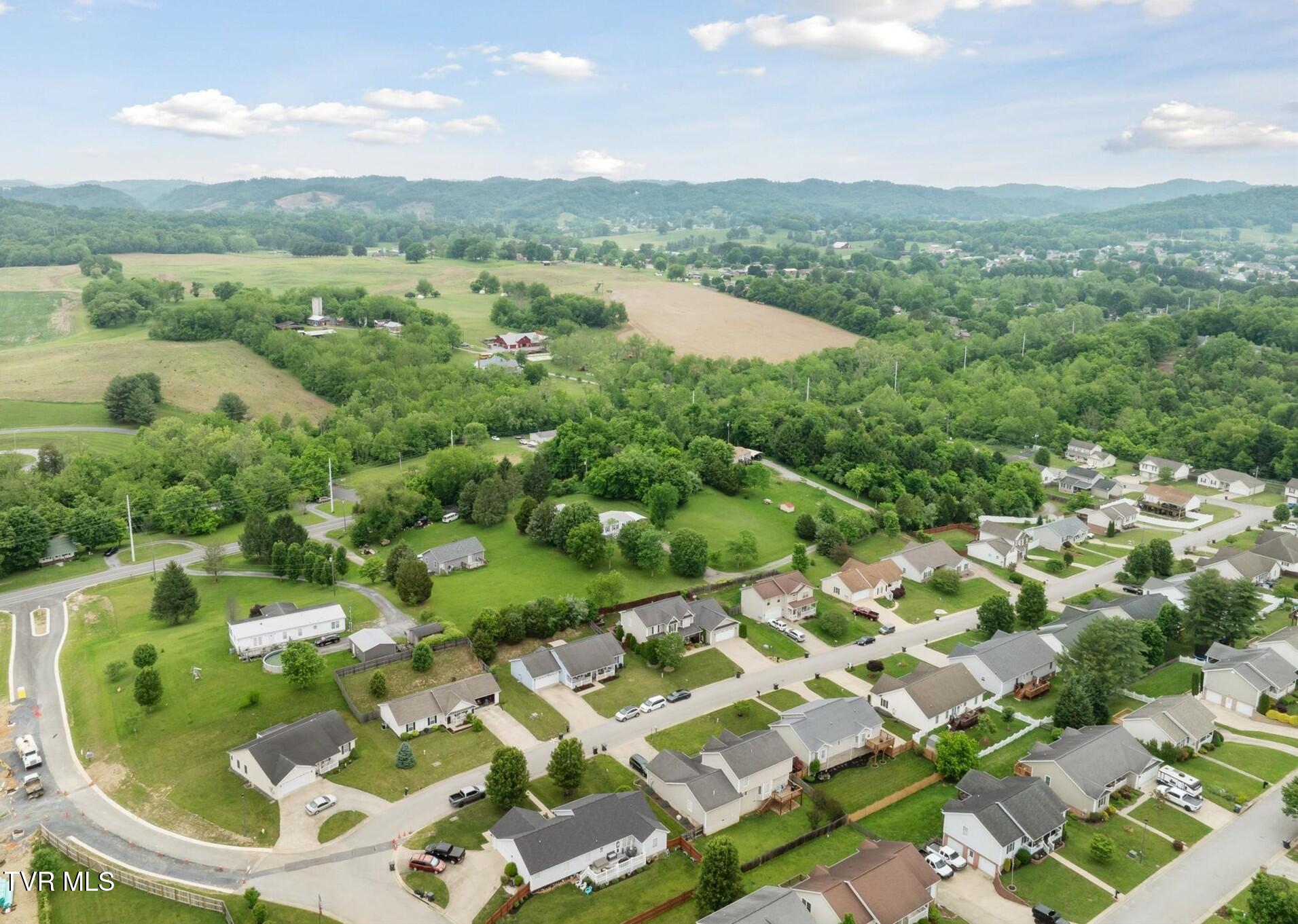 134 Yarrow Drive, Bluff City, Tennessee image 36