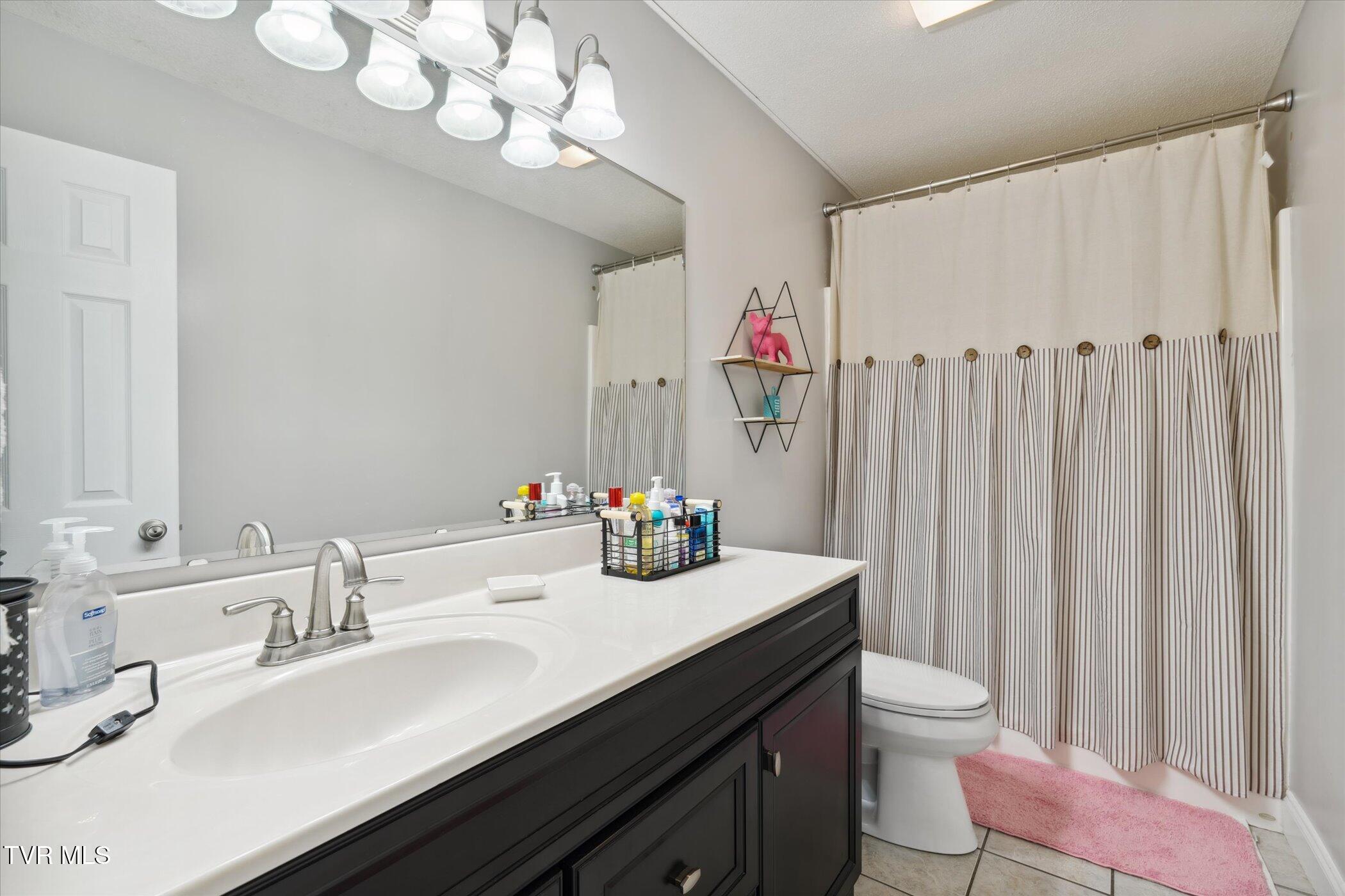 134 Yarrow Drive, Bluff City, Tennessee image 18