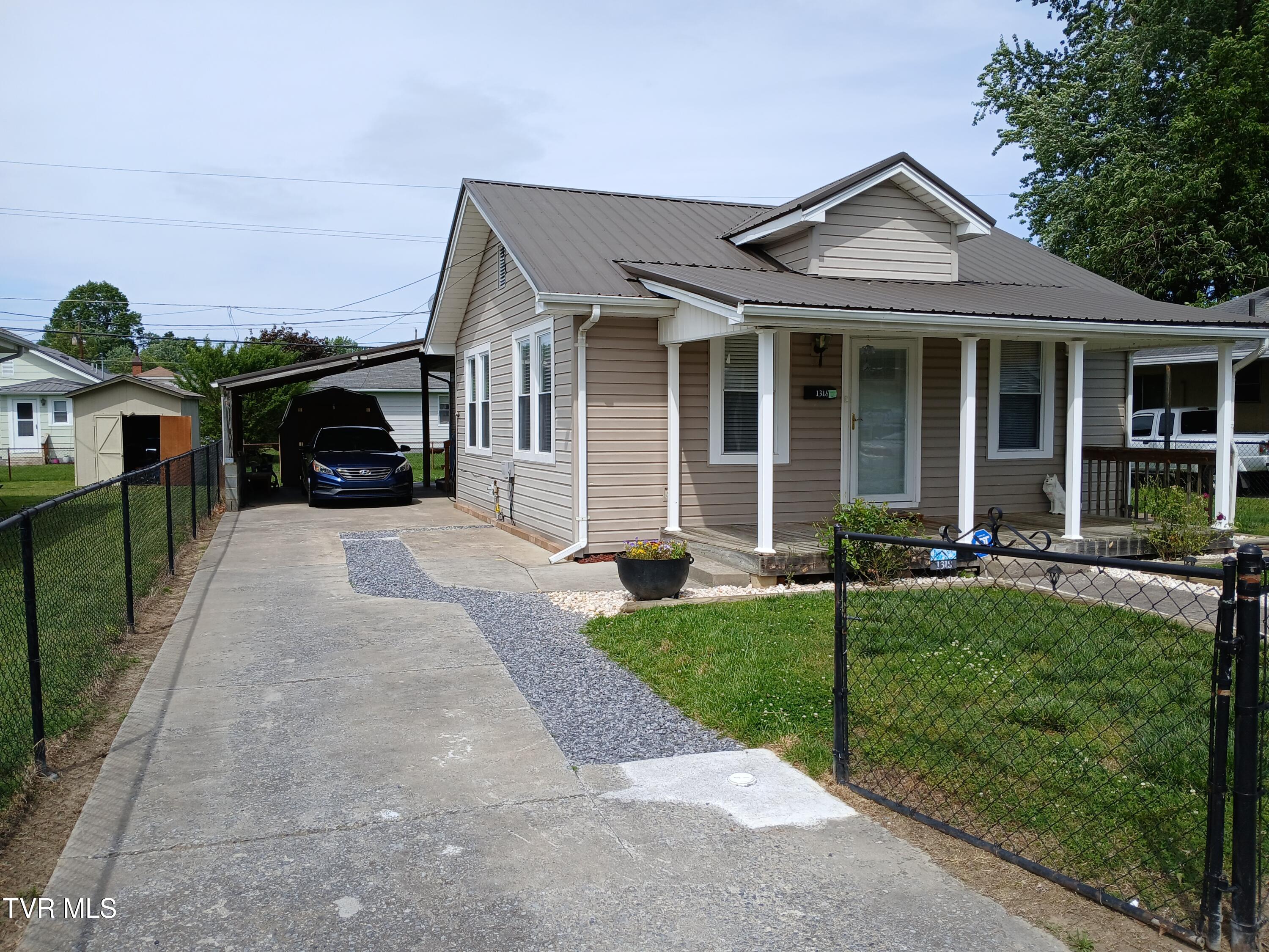 1318 Willow Street, Kingsport, Tennessee image 2