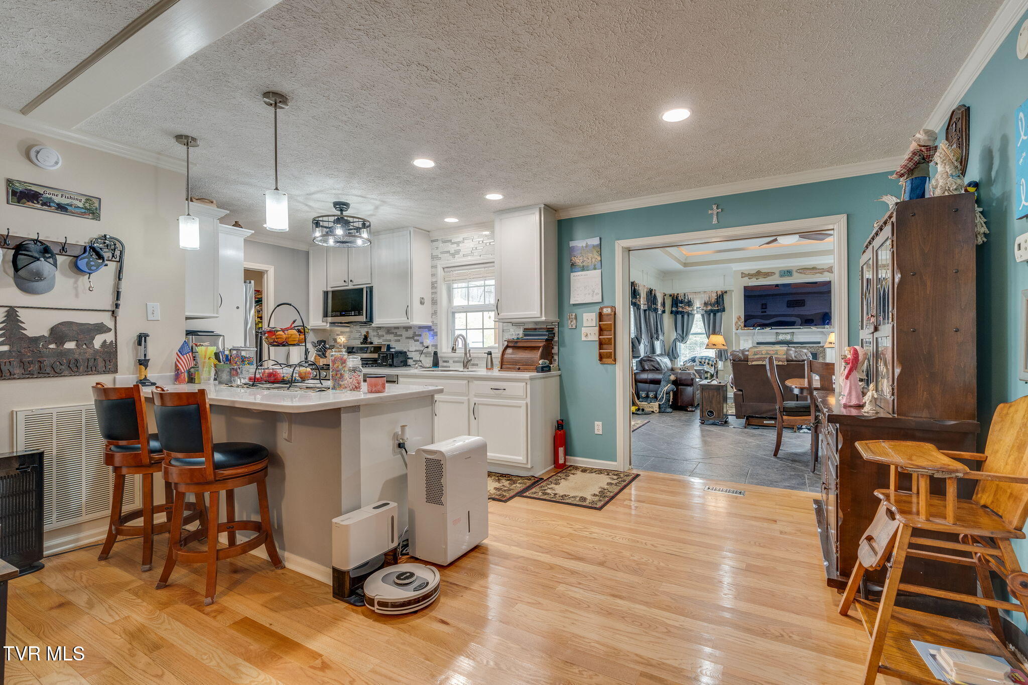 1202 Marbleton Road, Unicoi, Tennessee image 8