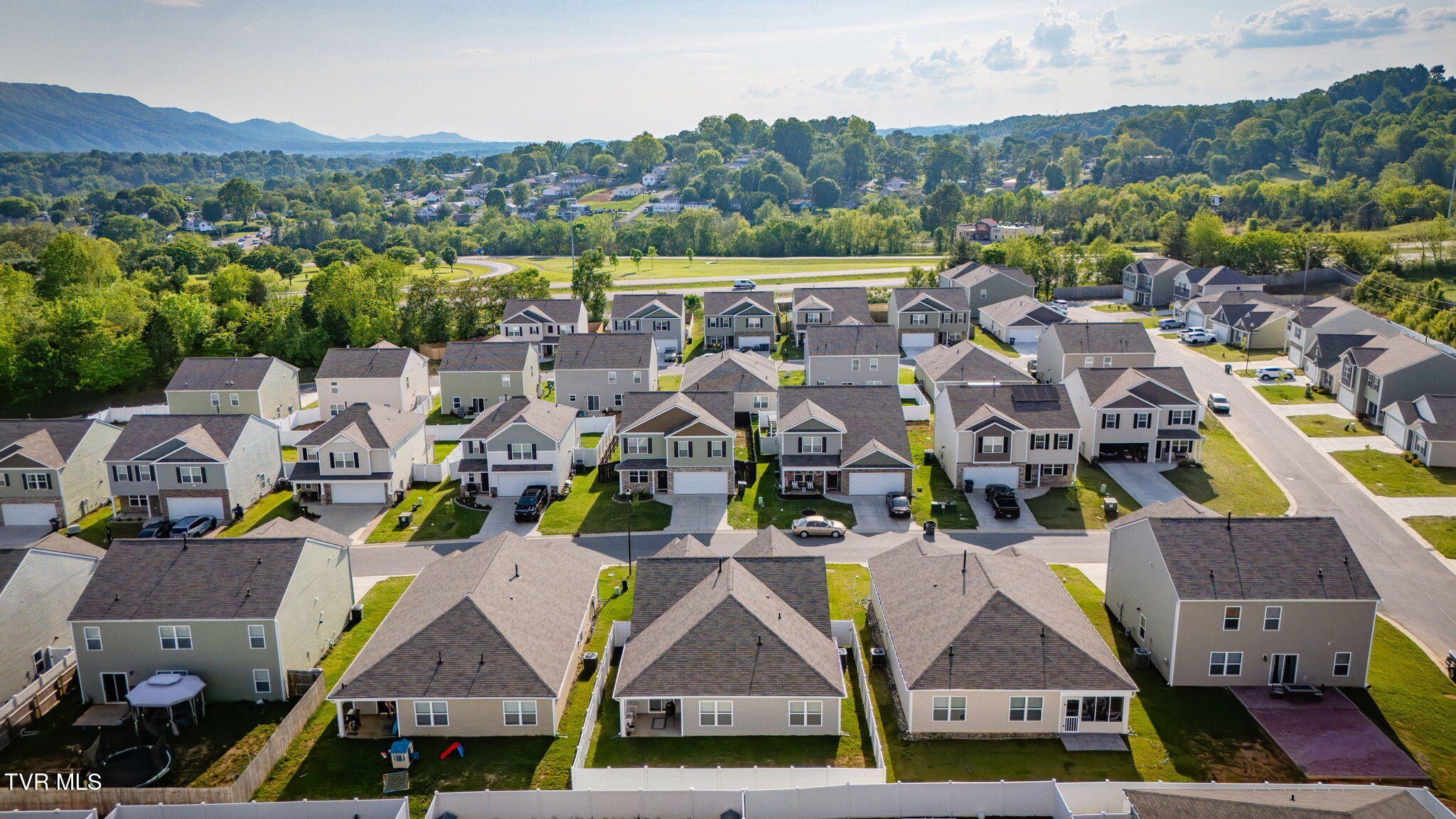 1241 Stamp Lodge Road, Kingsport, Tennessee image 34