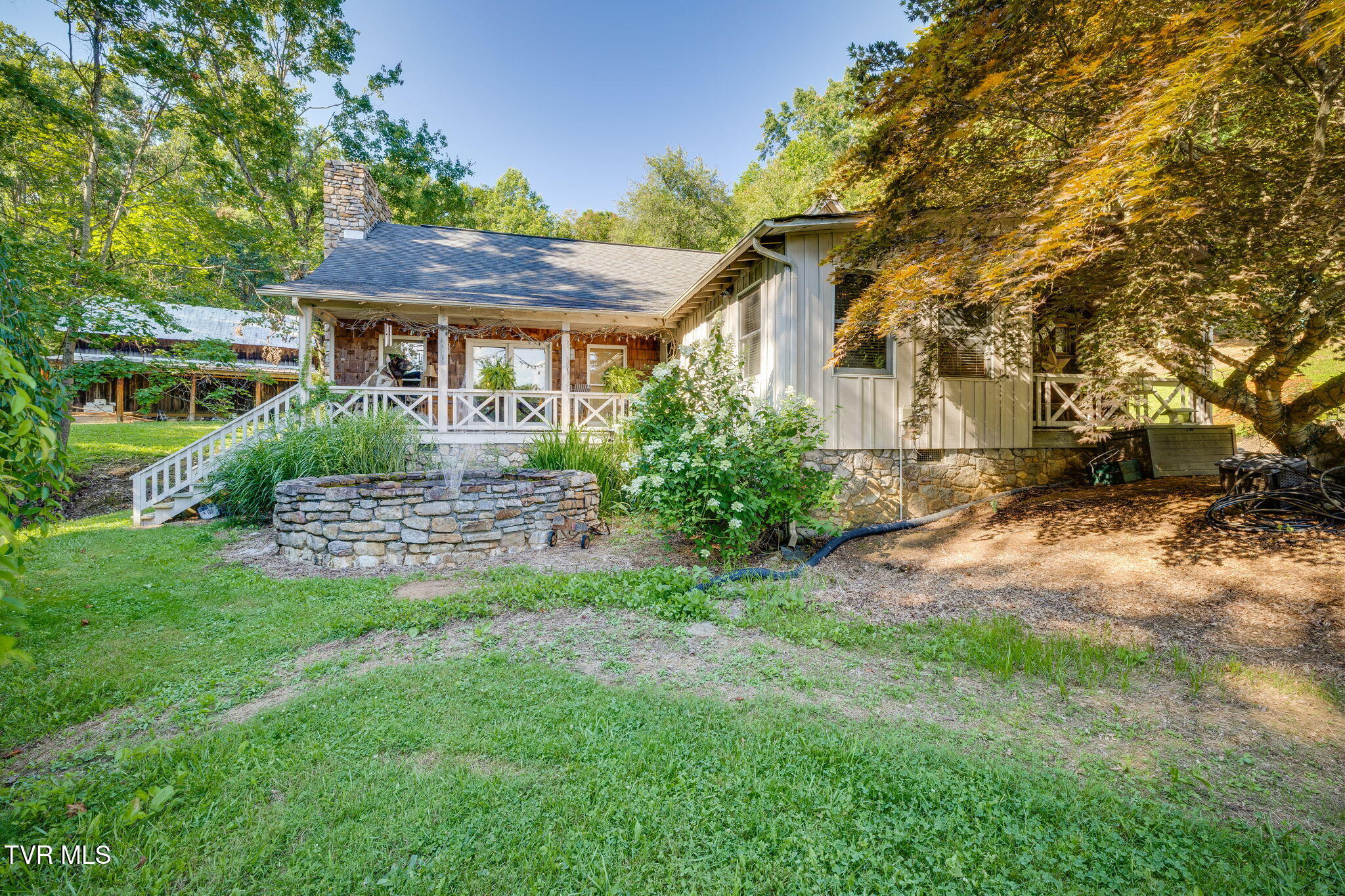 284 Bulldog Hollow Road