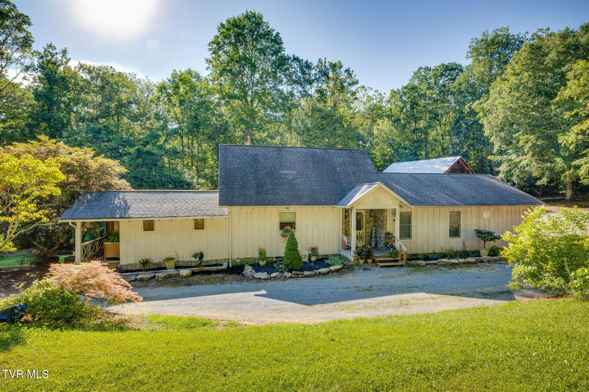284 Bulldog Hollow Road