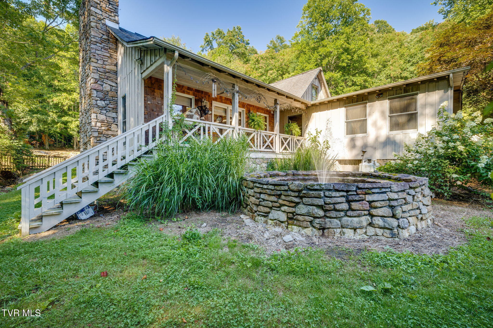 284 Bulldog Hollow Road