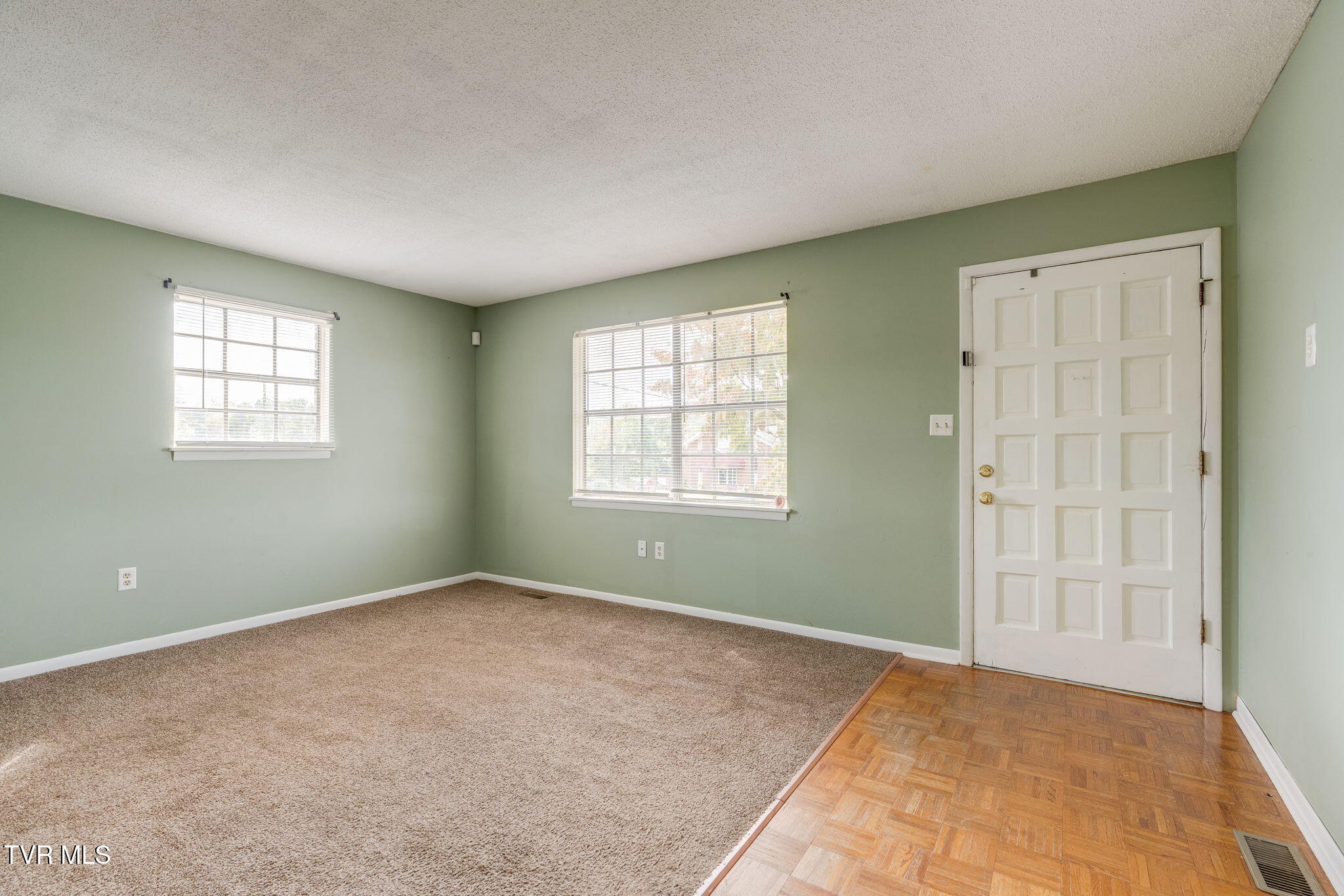 432 Broyles Lane