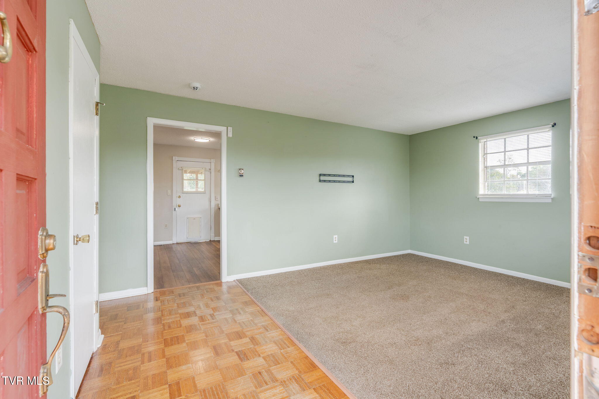 432 Broyles Lane