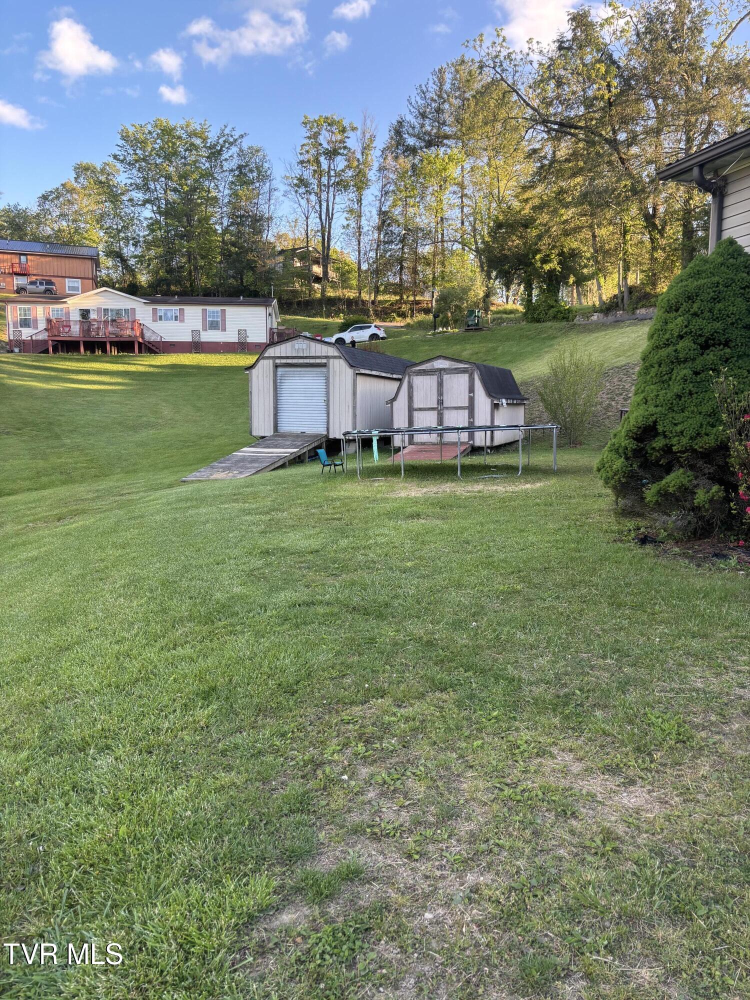 608 Dutch Avenue, Coeburn, Virginia image 5