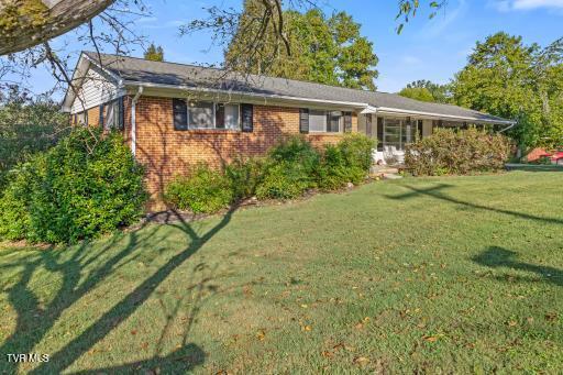 Photo of 1107 Towanda Trail, Athens, TN 37303 (MLS # 10001094)