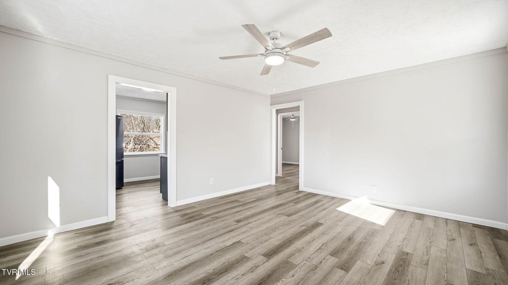 Photo of 2020 Holly Street, Kingsport, TN 37660 (MLS # 9989659)