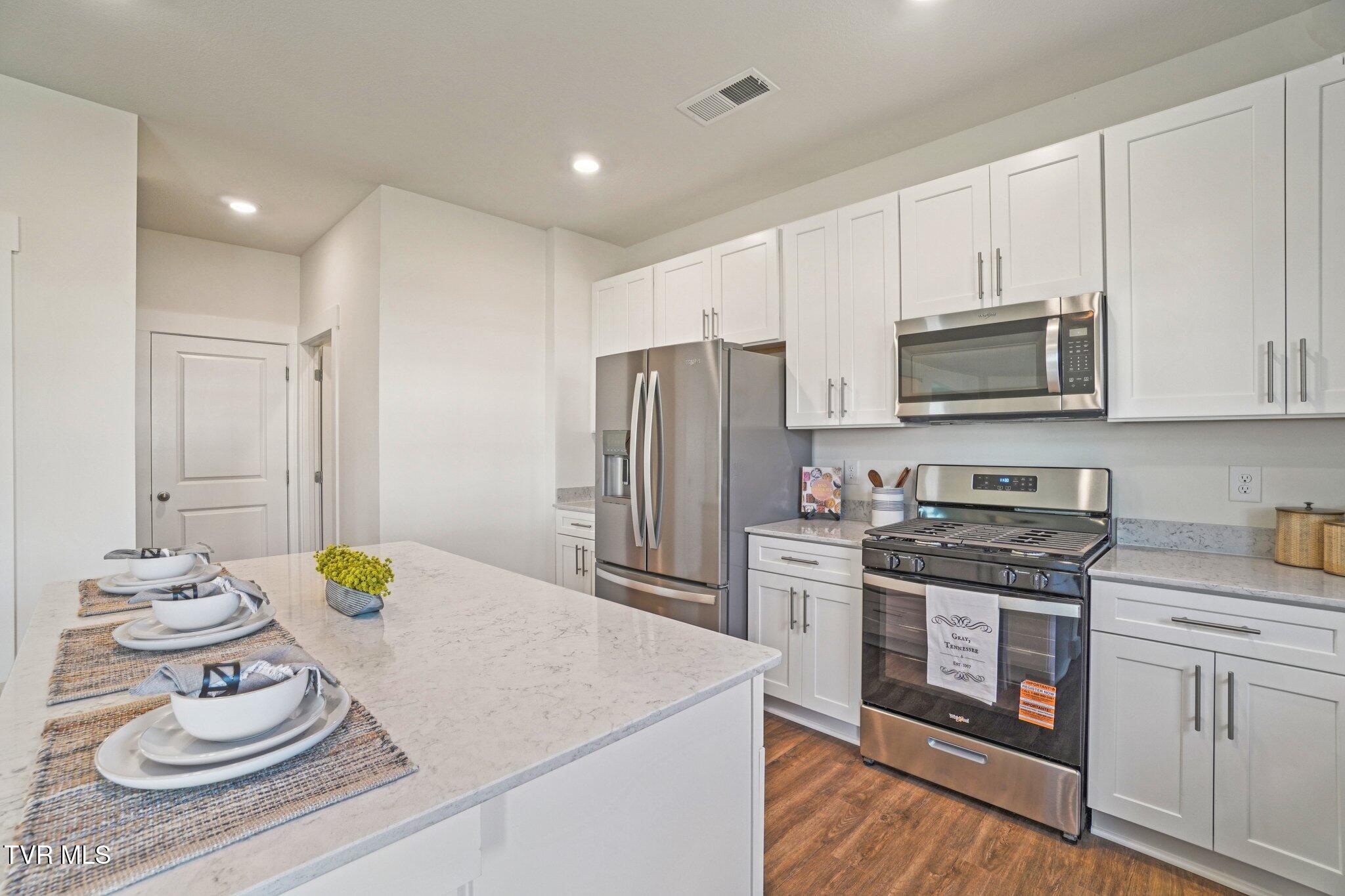 284 Chimney View Loop