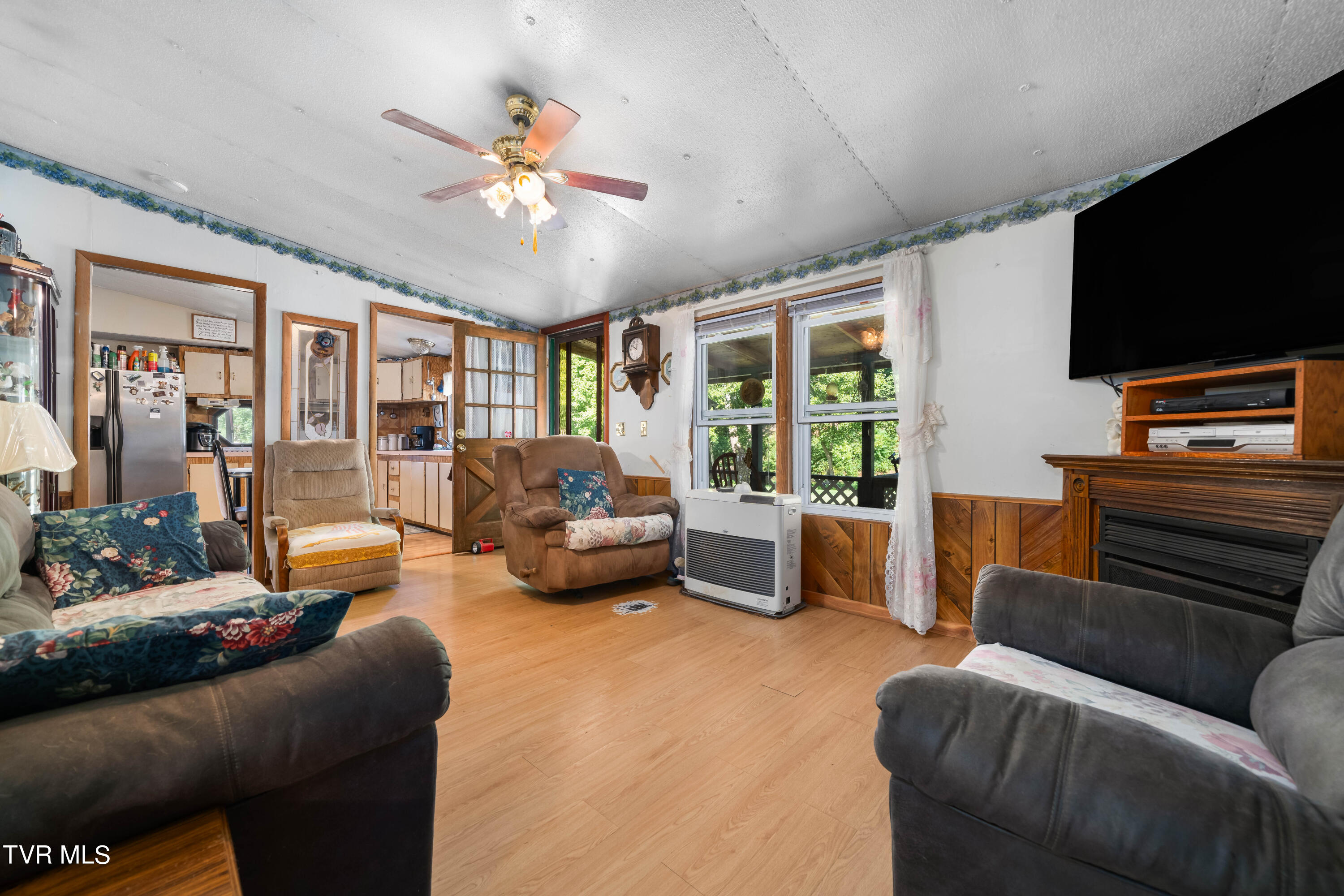 380 Odom Branch Road, Erwin, Tennessee image 6