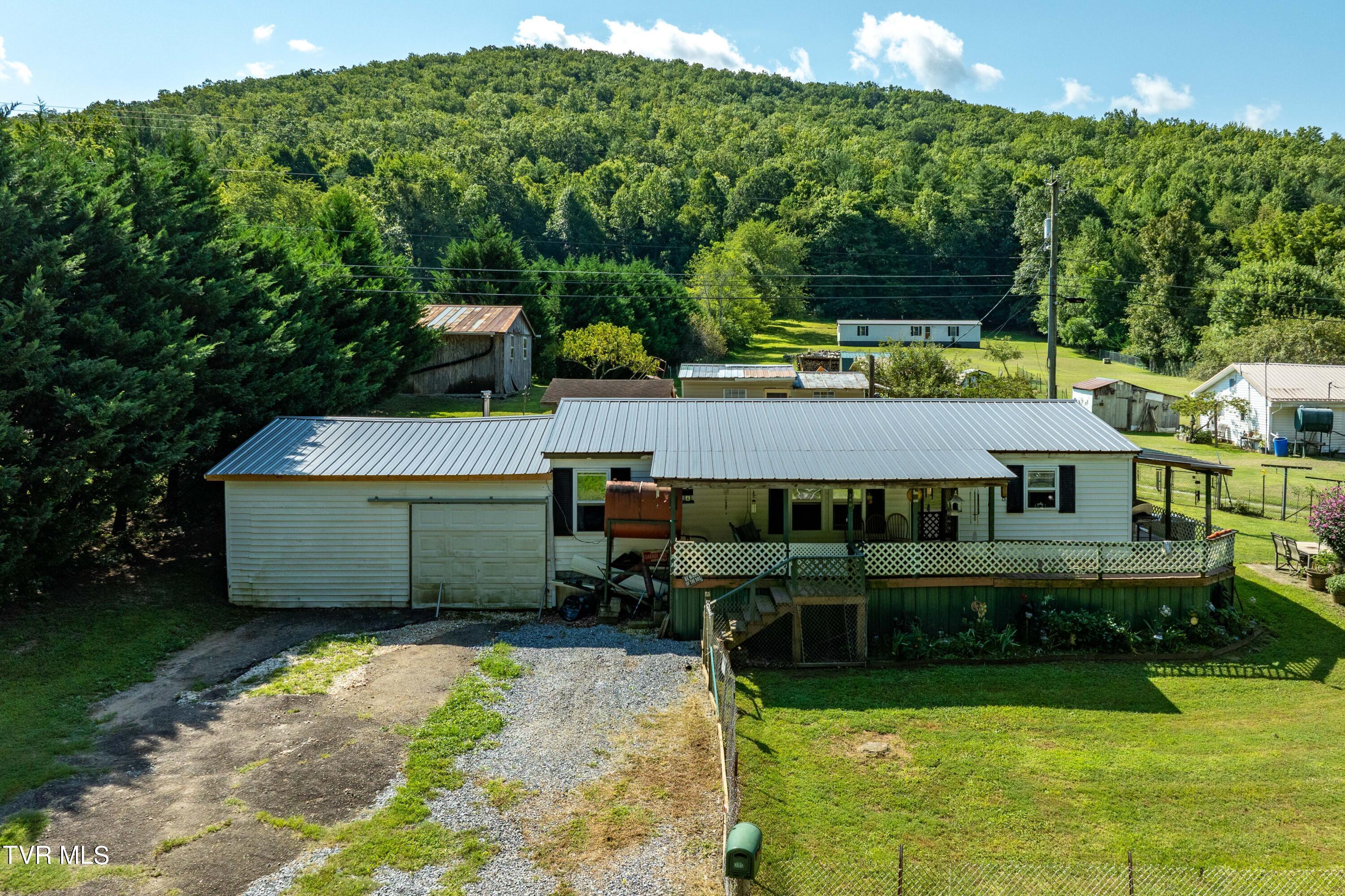 380 Odom Branch Road, Erwin, Tennessee image 1