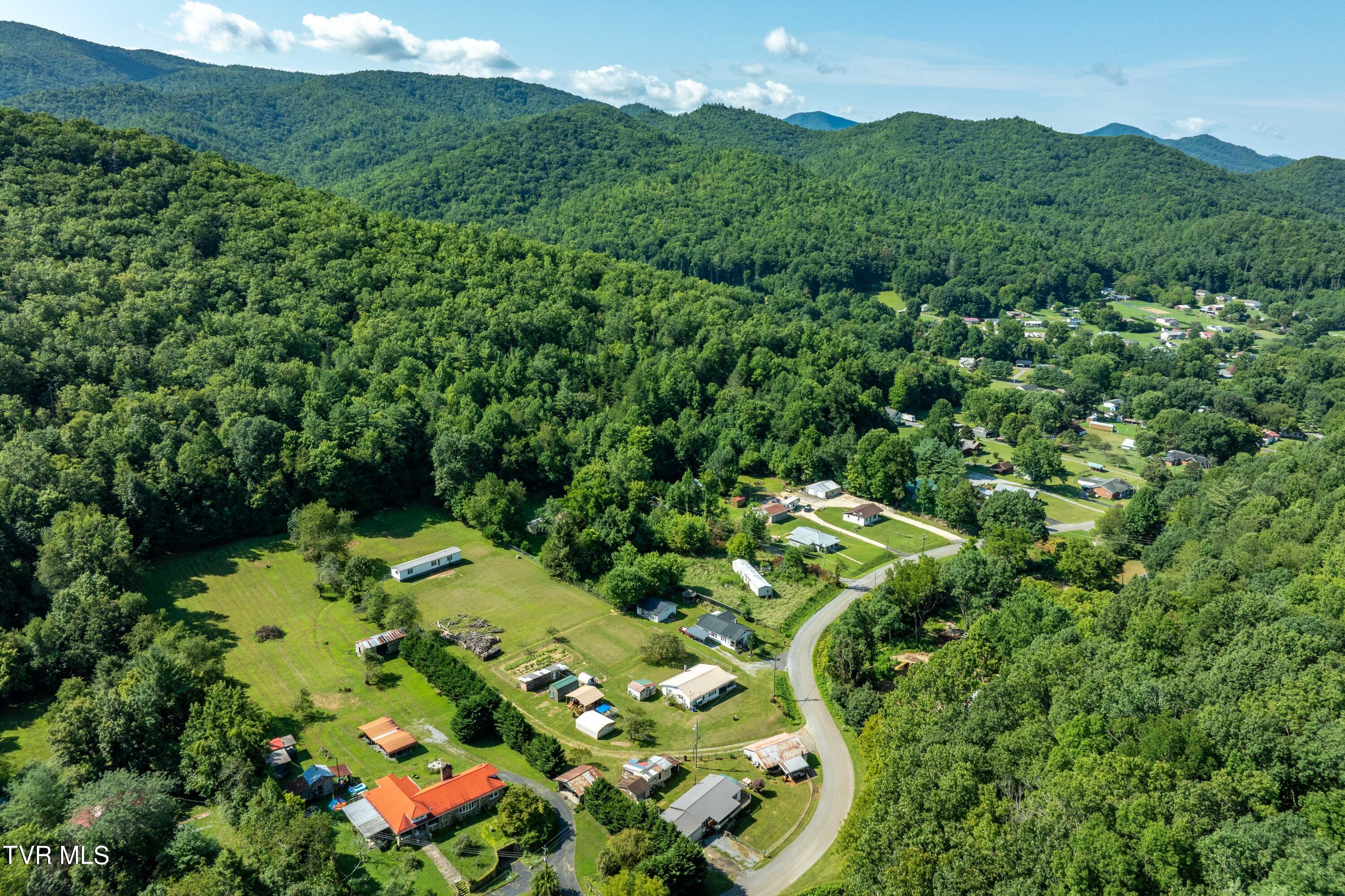 380 Odom Branch Road, Erwin, Tennessee image 31
