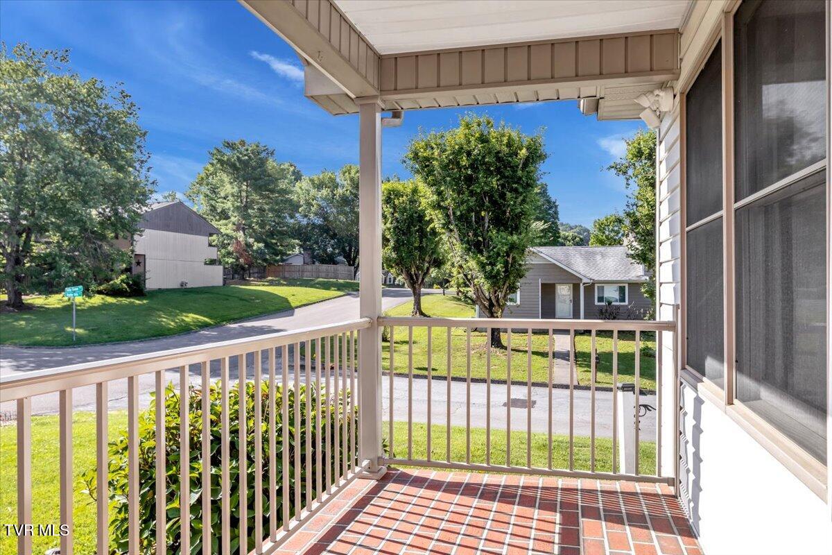 204 Hunter Hills Circle Apt 3