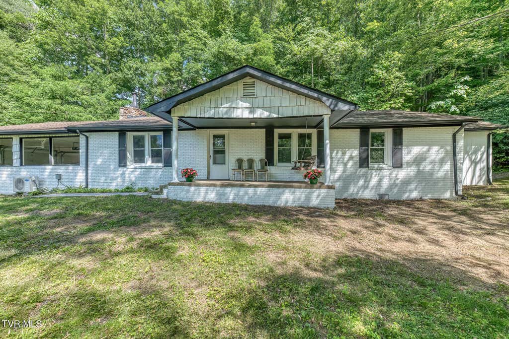 Photo of 164 Paul Blevins Road, Roan Mountain, TN 37687 (MLS # 9996775)