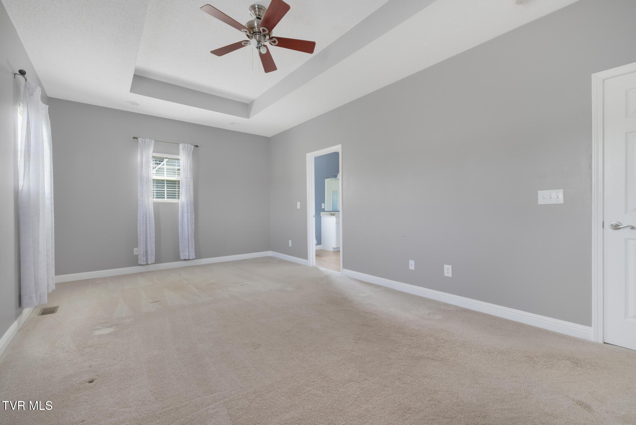 208 Lakefront Lane, Bluff City, Tennessee image 32