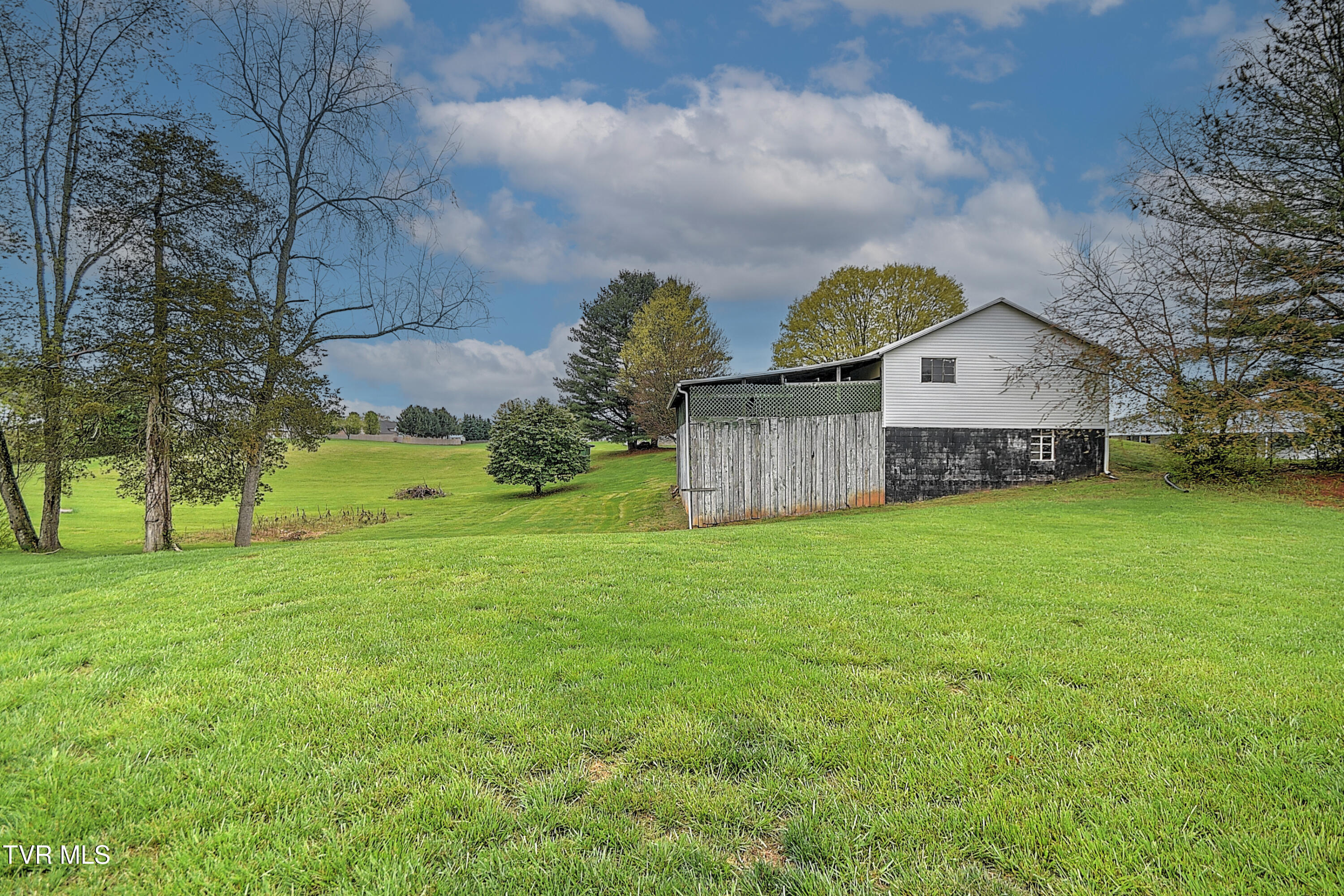 208 Memory Lane, Bristol, Tennessee image 44