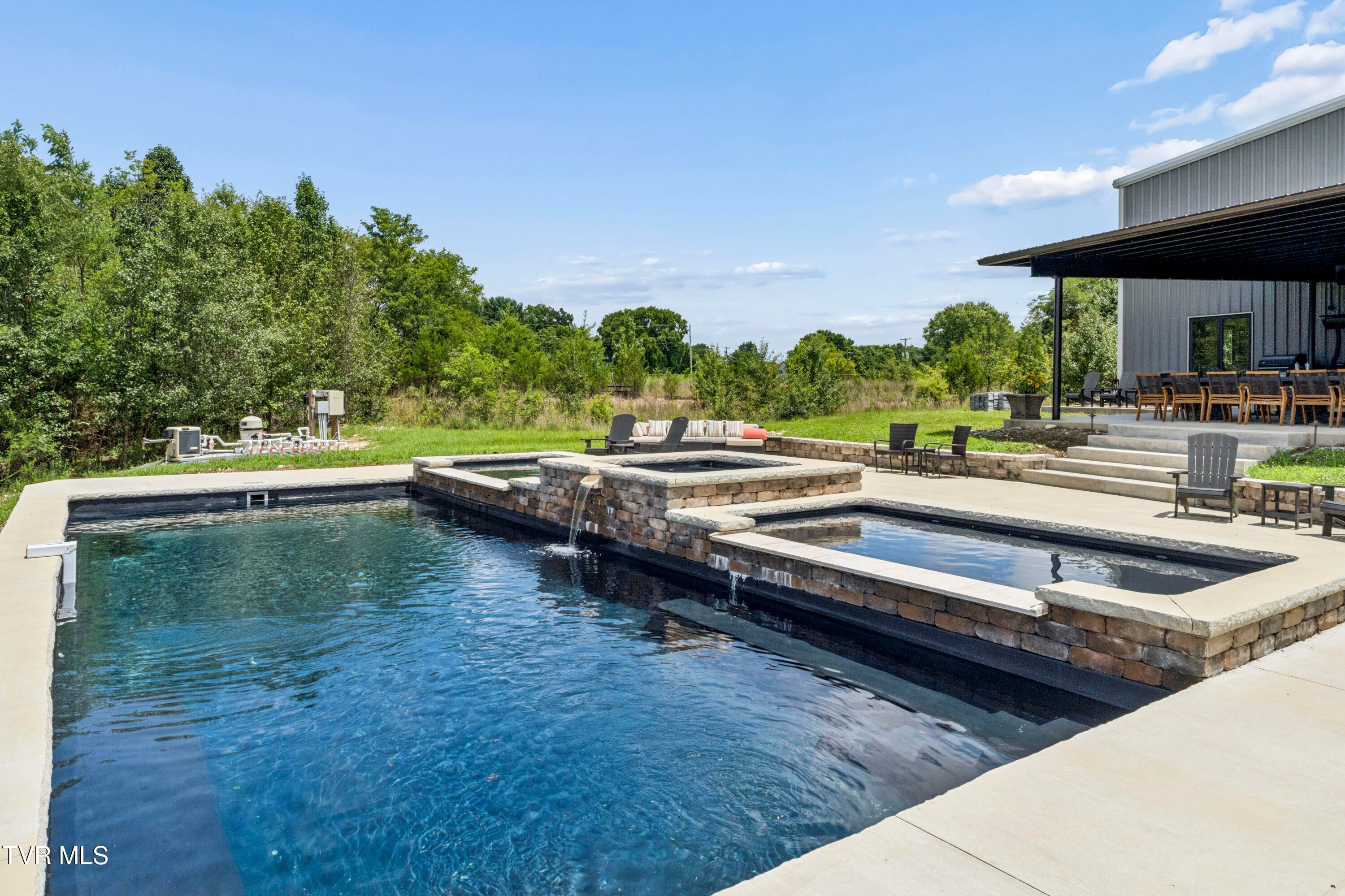 809 South Austin Springs Road
