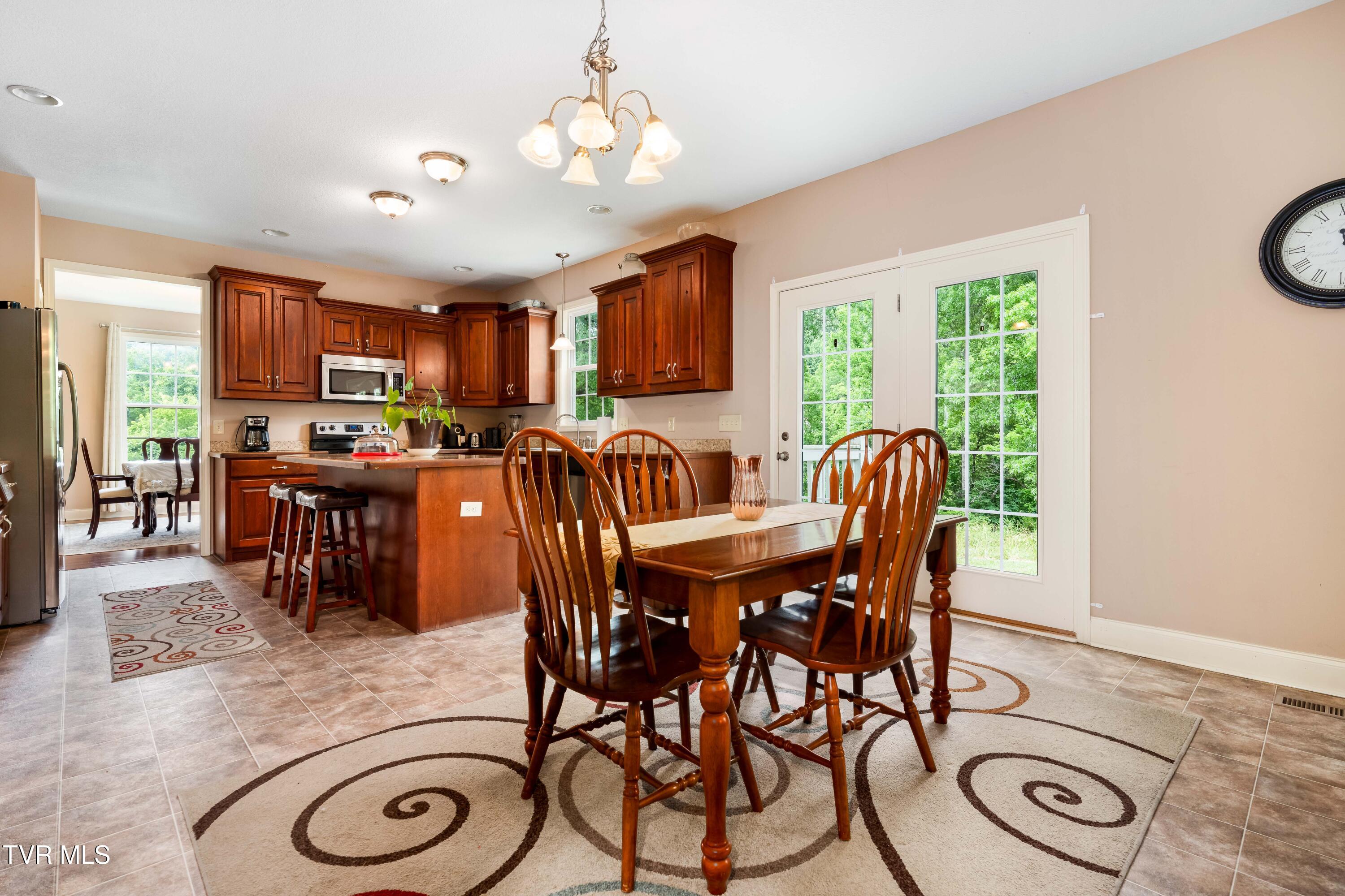 2898 Watauga Road, Johnson City, Tennessee image 46