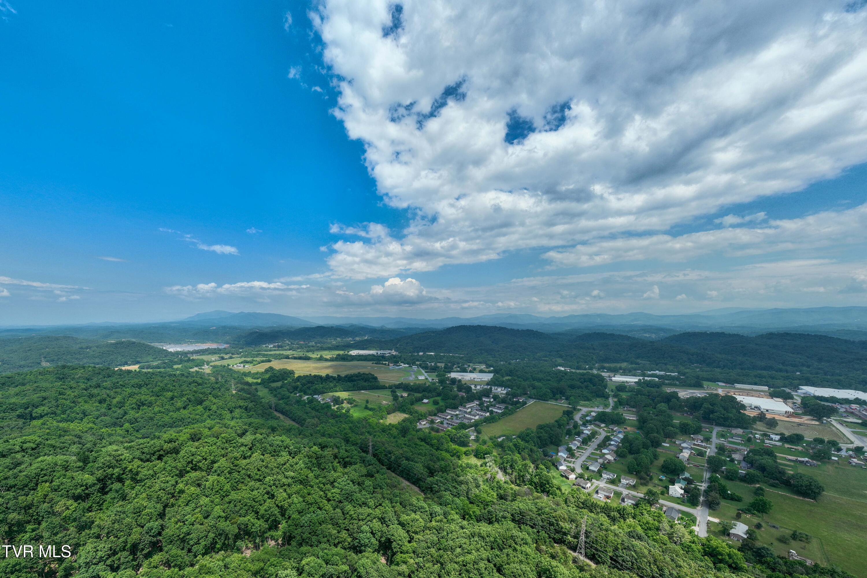 2898 Watauga Road, Johnson City, Tennessee image 4