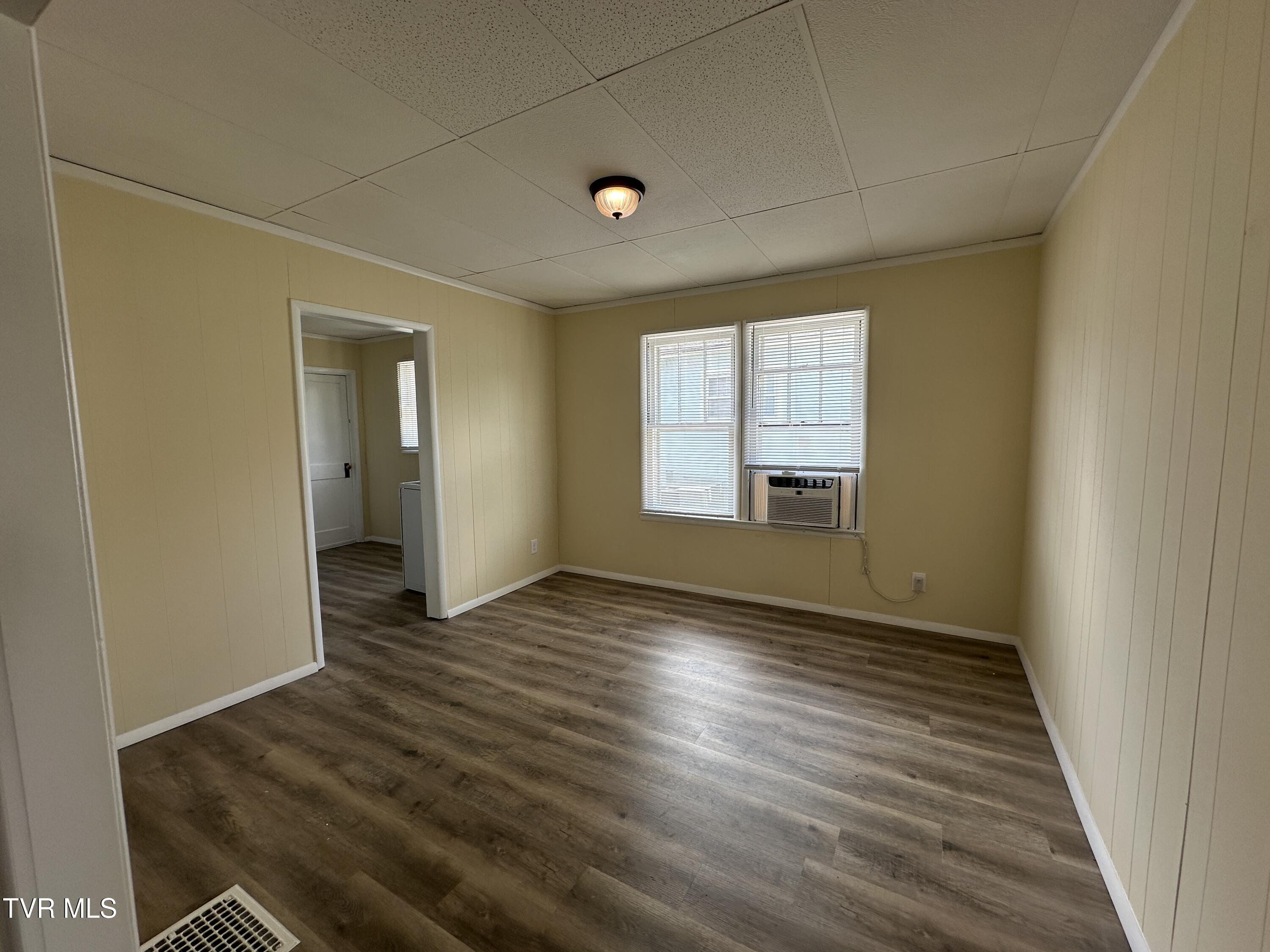 1208 Myrtle Avenue, Johnson City, Tennessee image 11