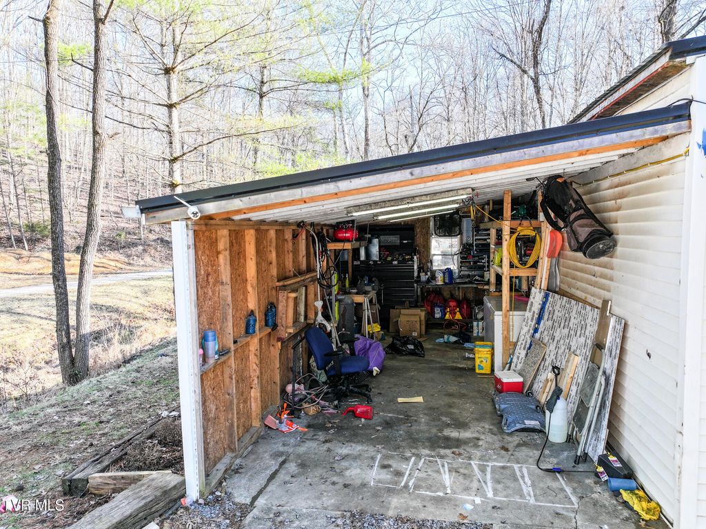 Photo of 329 Hillcrest Street, Rogersville, TN 37857 (MLS # 9991211)