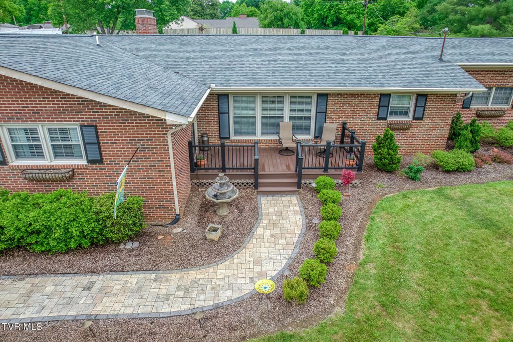 Photo of 5404 Orebank Road, Kingsport, TN 37664 (MLS # 9995252)