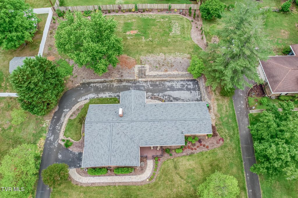 Photo of 5404 Orebank Road, Kingsport, TN 37664 (MLS # 9995252)
