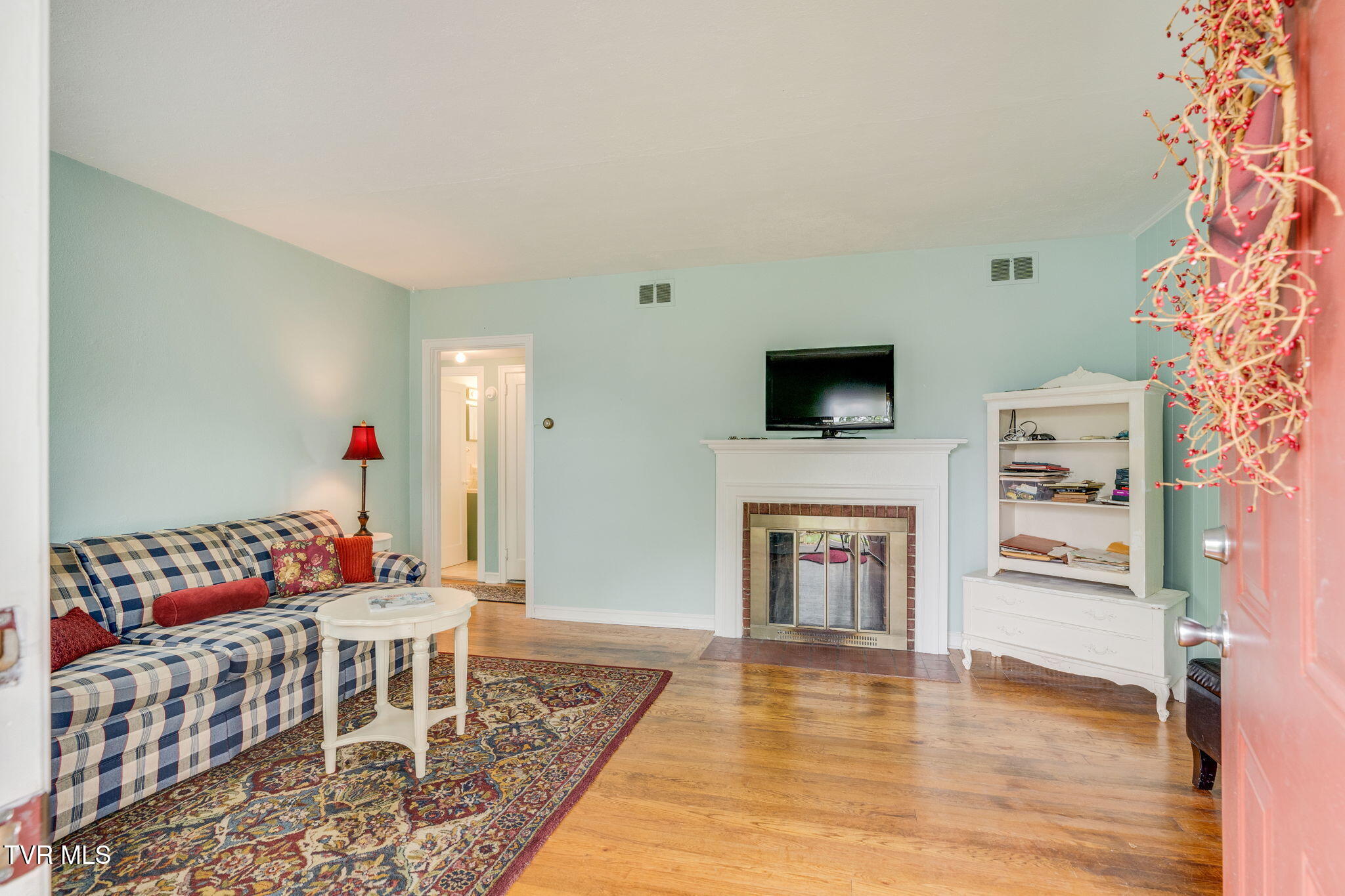 1121 Midland Drive, Kingsport, Tennessee image 4